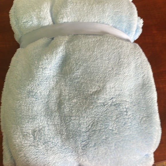 Daddy Loves Me Cuddly Blanket - Picture 5 of 7